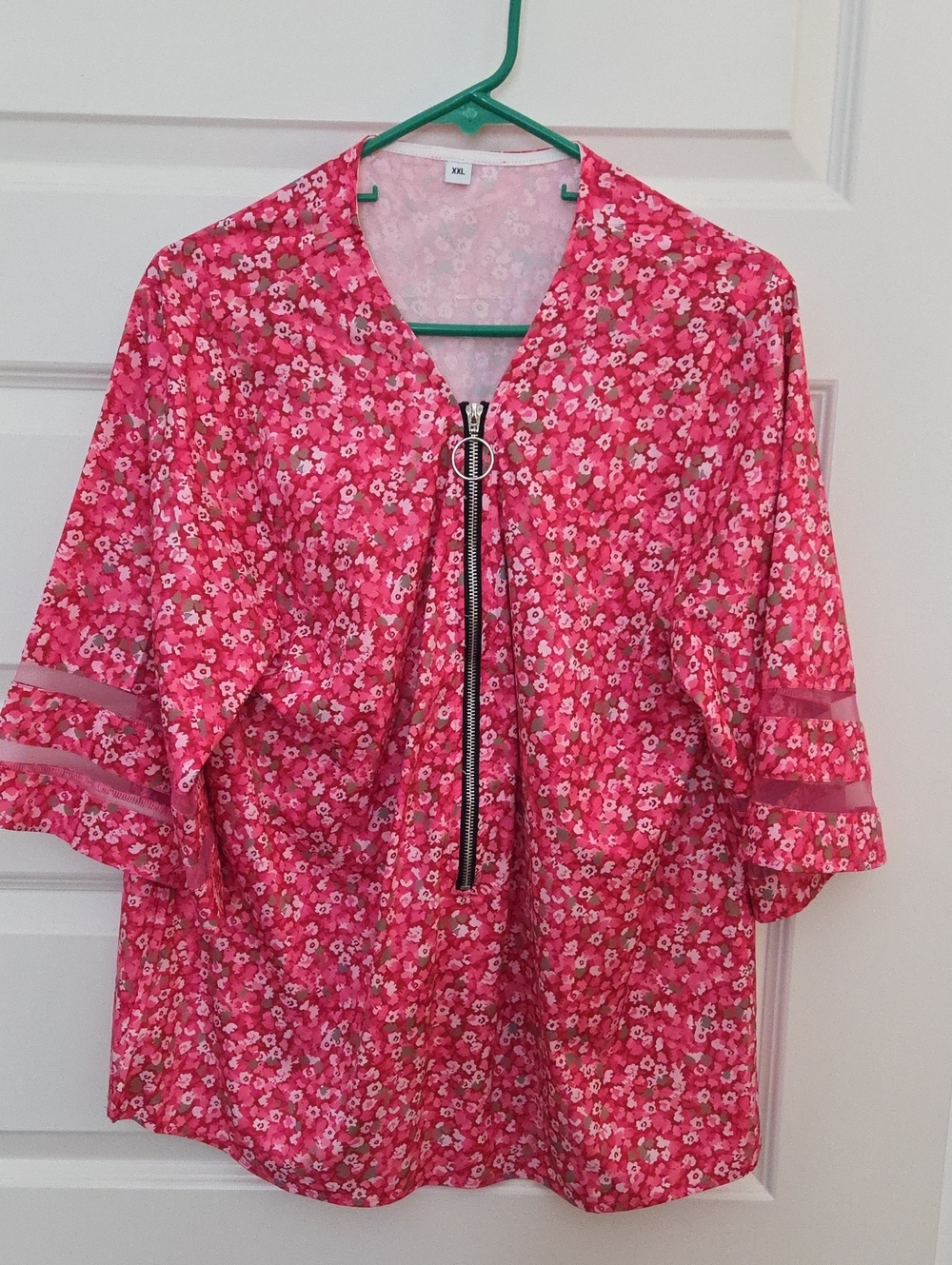 Women's Pink Floral Zip-Front Blouse